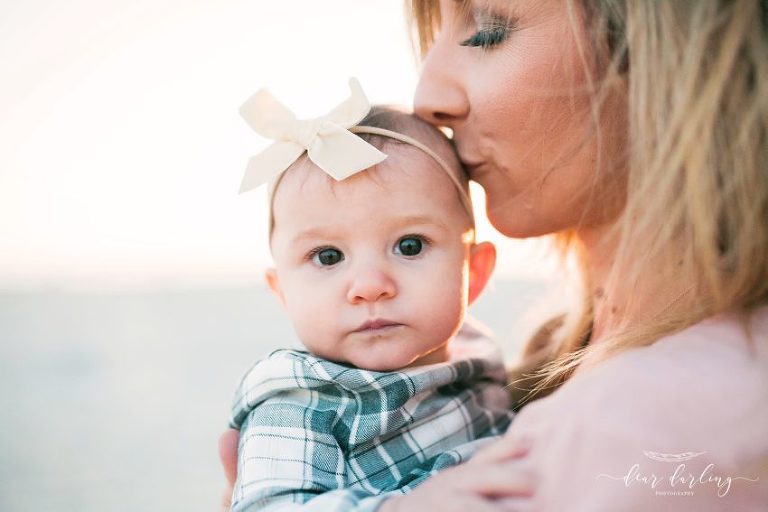 San Diego Coronado Family Photoshoot Pose