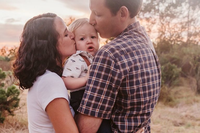 San Diego Outdoor Nature Family Photoshoot
