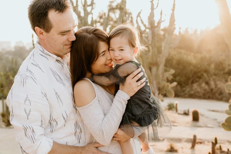 San Diego Outdoor Family Photoshoot