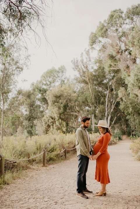 Carlsbad Maternity Photoshoot Pose