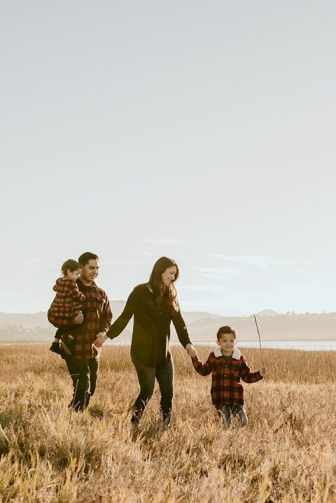 Carlsbad Outdoor Family Photoshoot