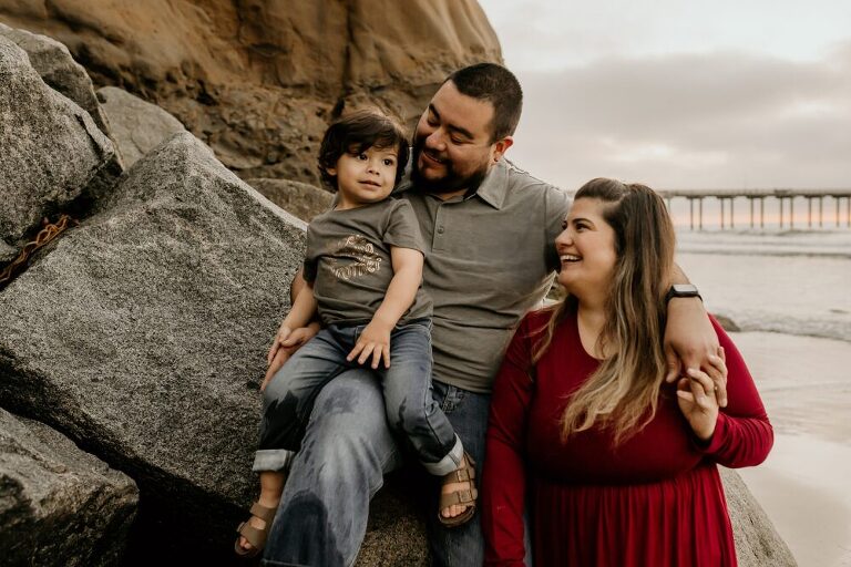La Jolla Scripps Beach Family Photoshoot