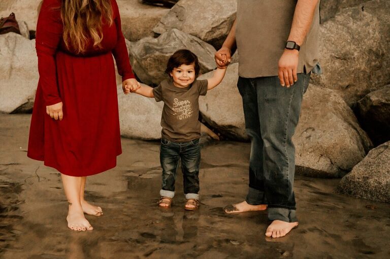 La Jolla Scripps Beach Family Photoshoot