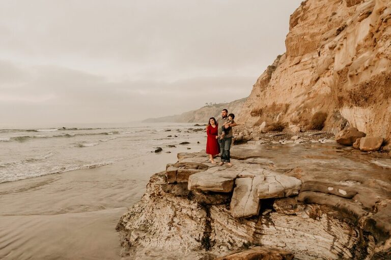 La Jolla Scripps Beach Family Photoshoot