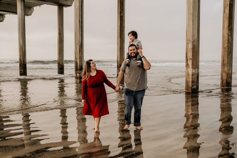 la jolla beach family photoshoot